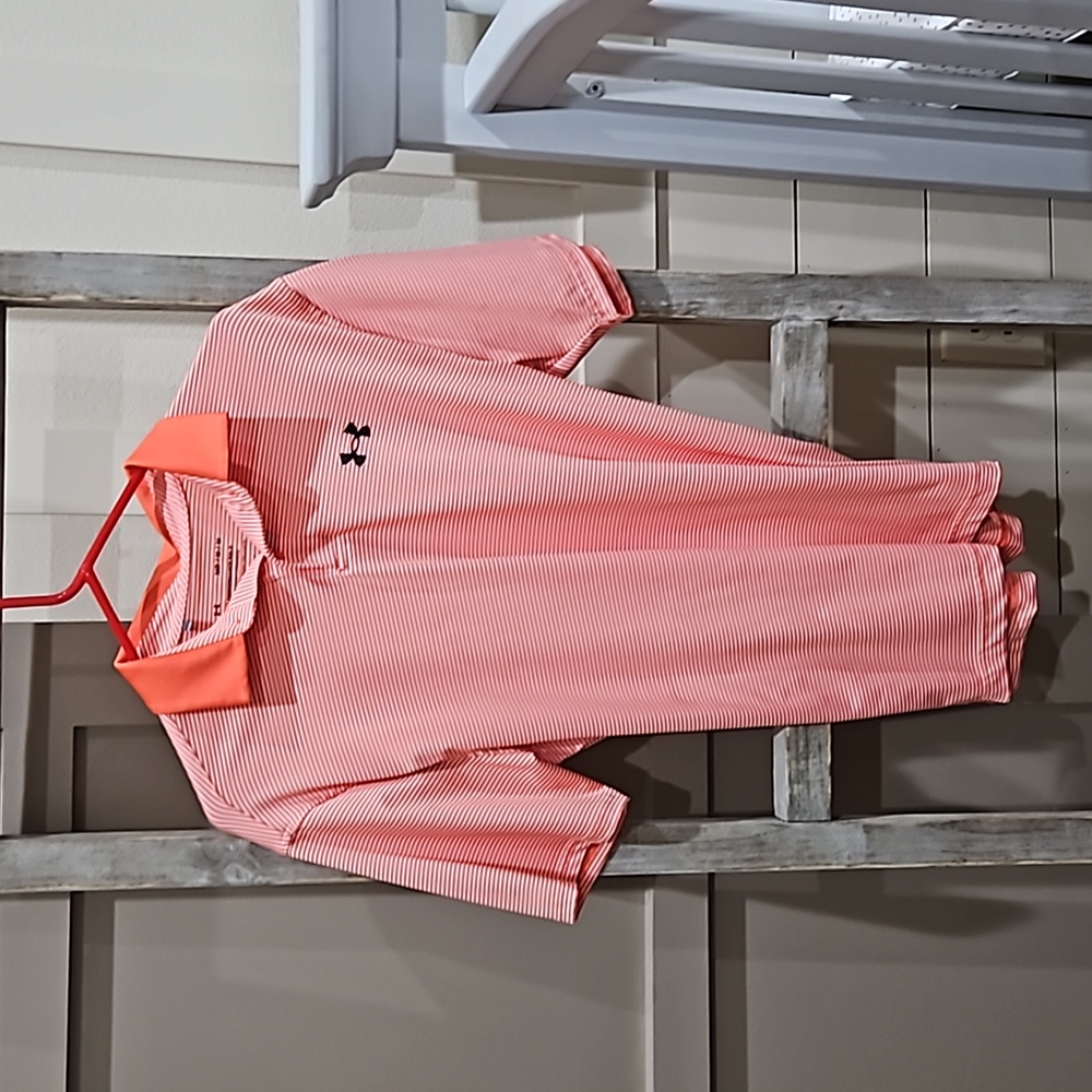 Under armor golf shirt